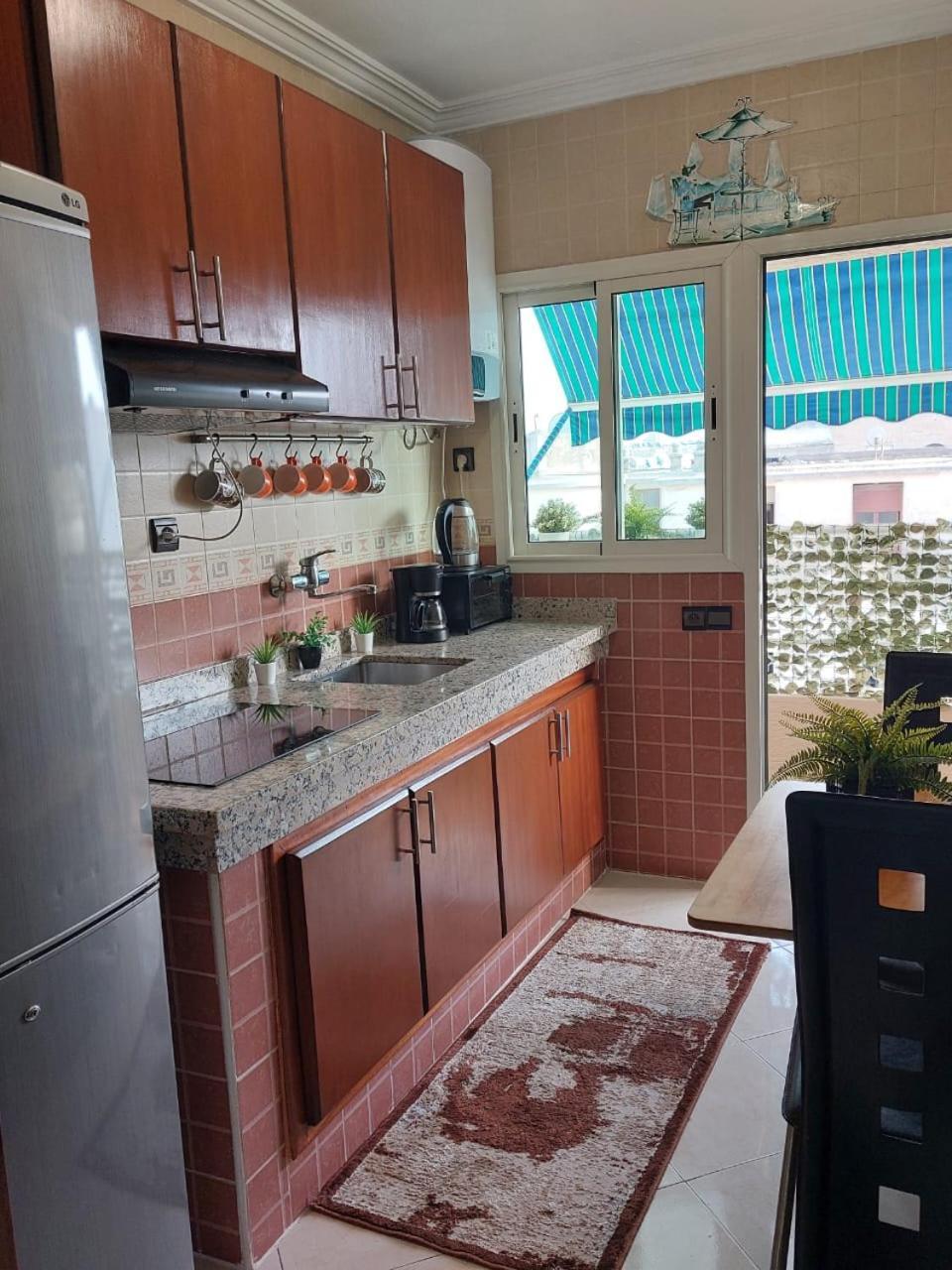 Appartement Au Coeur Du Centre Ville De Rabat Kültér fotó
